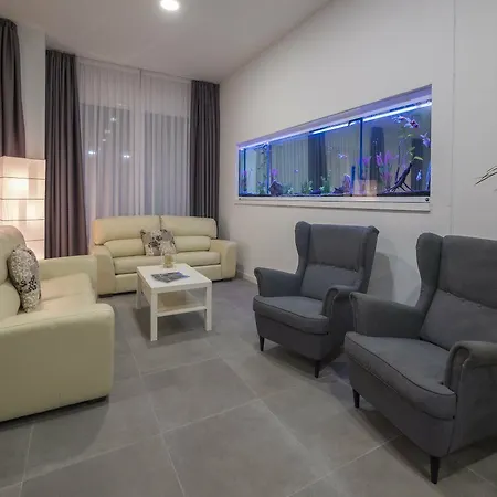 Victoria فندق يوريت دي مار